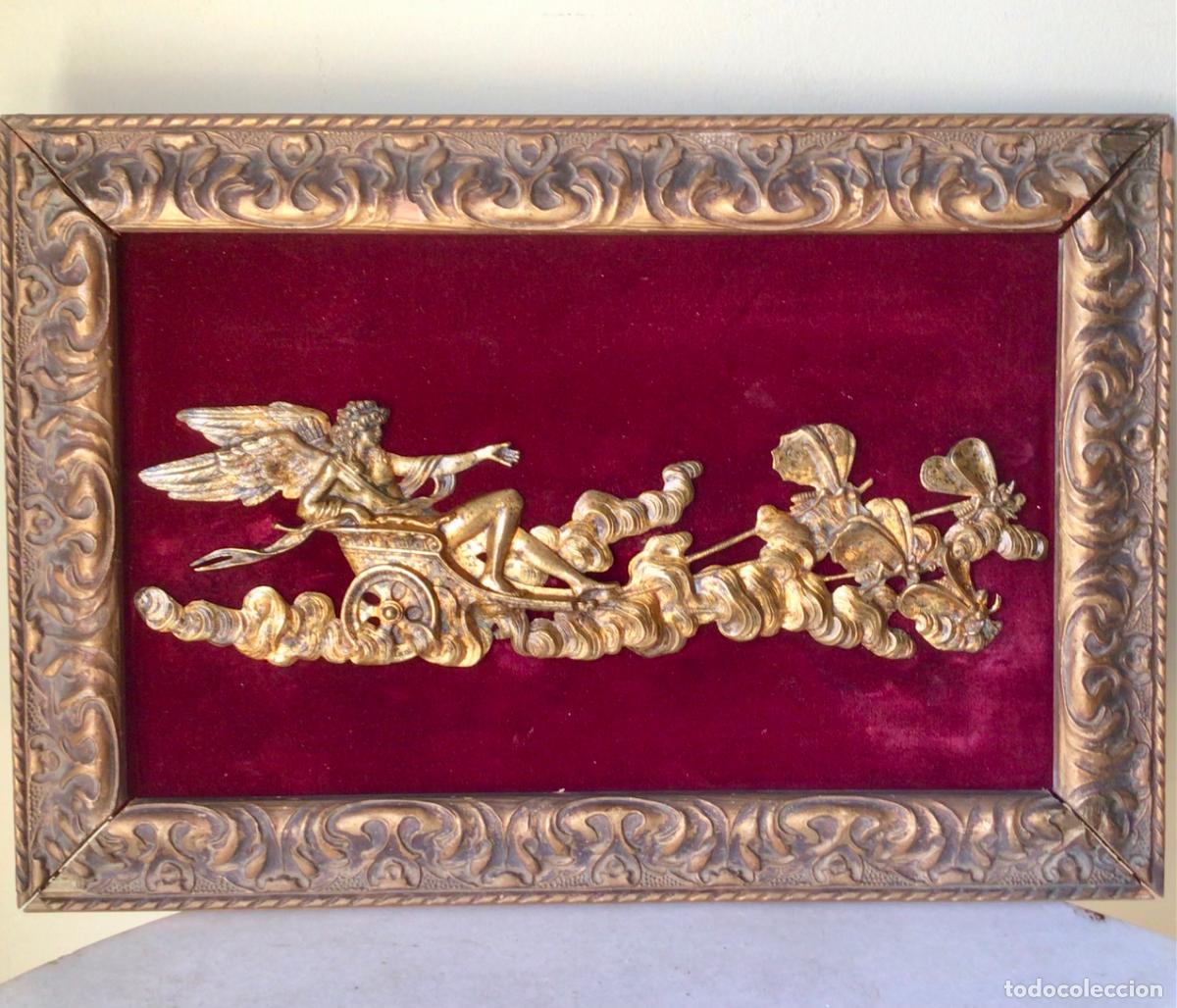 Art: ANTIGUO BRONCE SIGLO 18 , EROS Y PSIQUE , EN UN MARCO EN MADERA