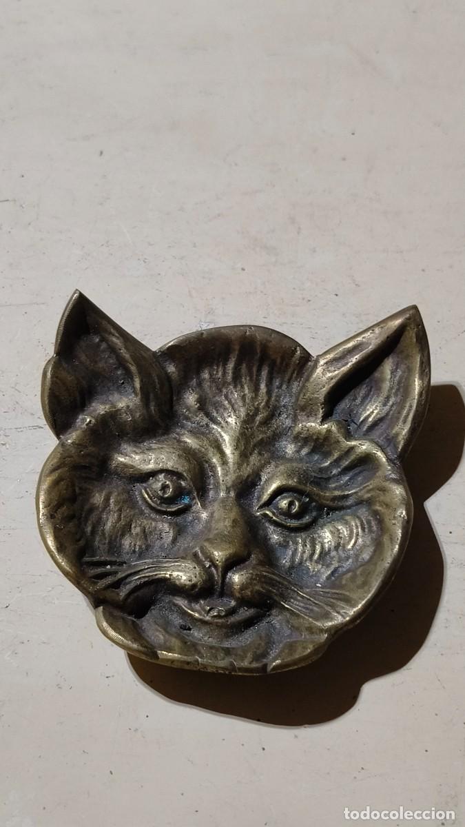 Arte: Cendrier bronze t&ecirc;te de chat 1960