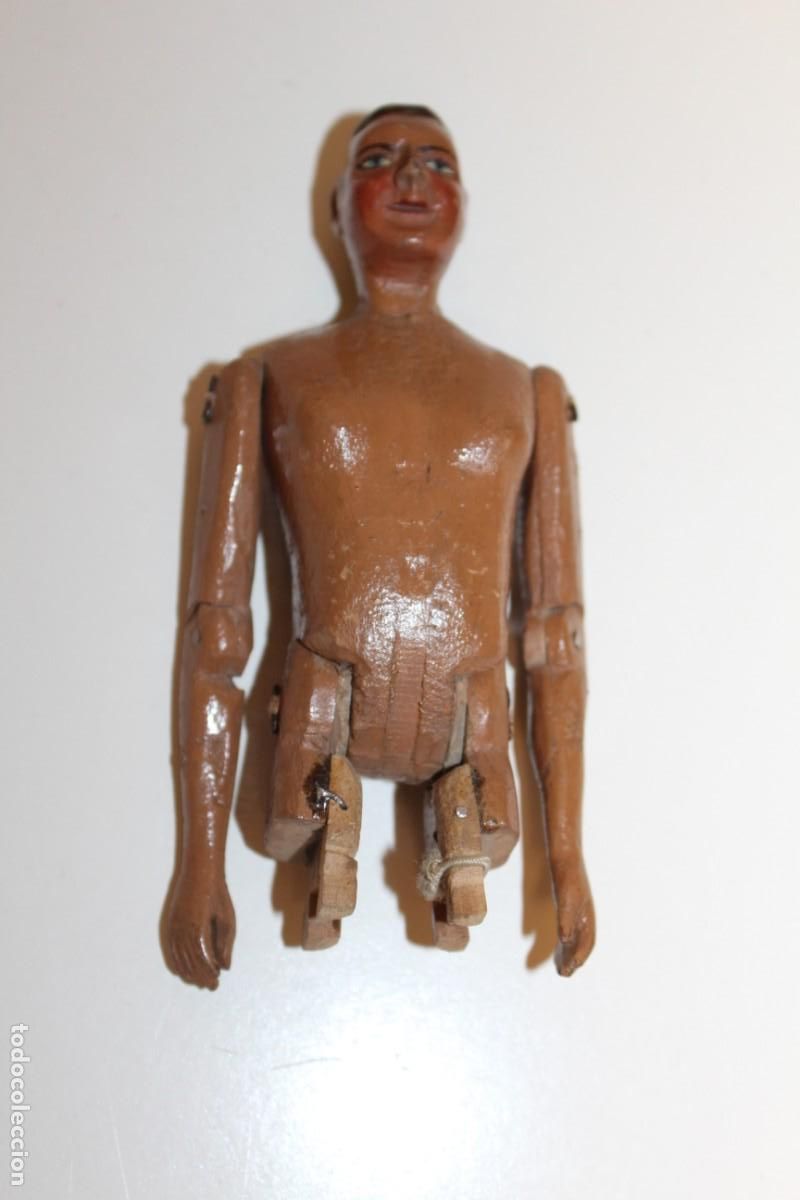 Arte: ANTIGUO MANIQUI MADERA TALLADA ARTICULADO