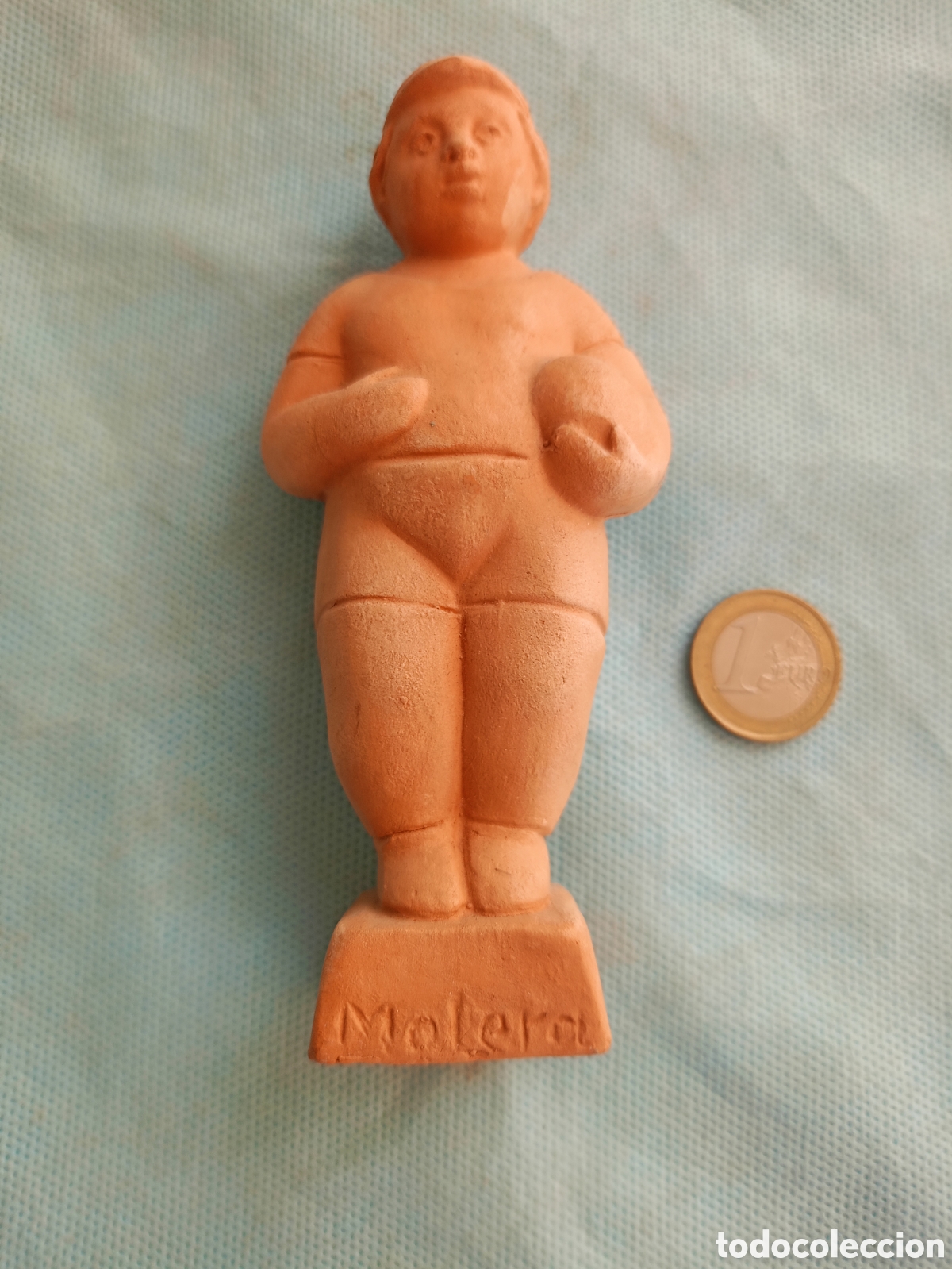 Arte: NI&Ntilde;O CON PELOTA, ESCULTURA DE JOS&Eacute; MOLERA, SELLO INCISO BELENES MURCIA, GRI&Ntilde;AN