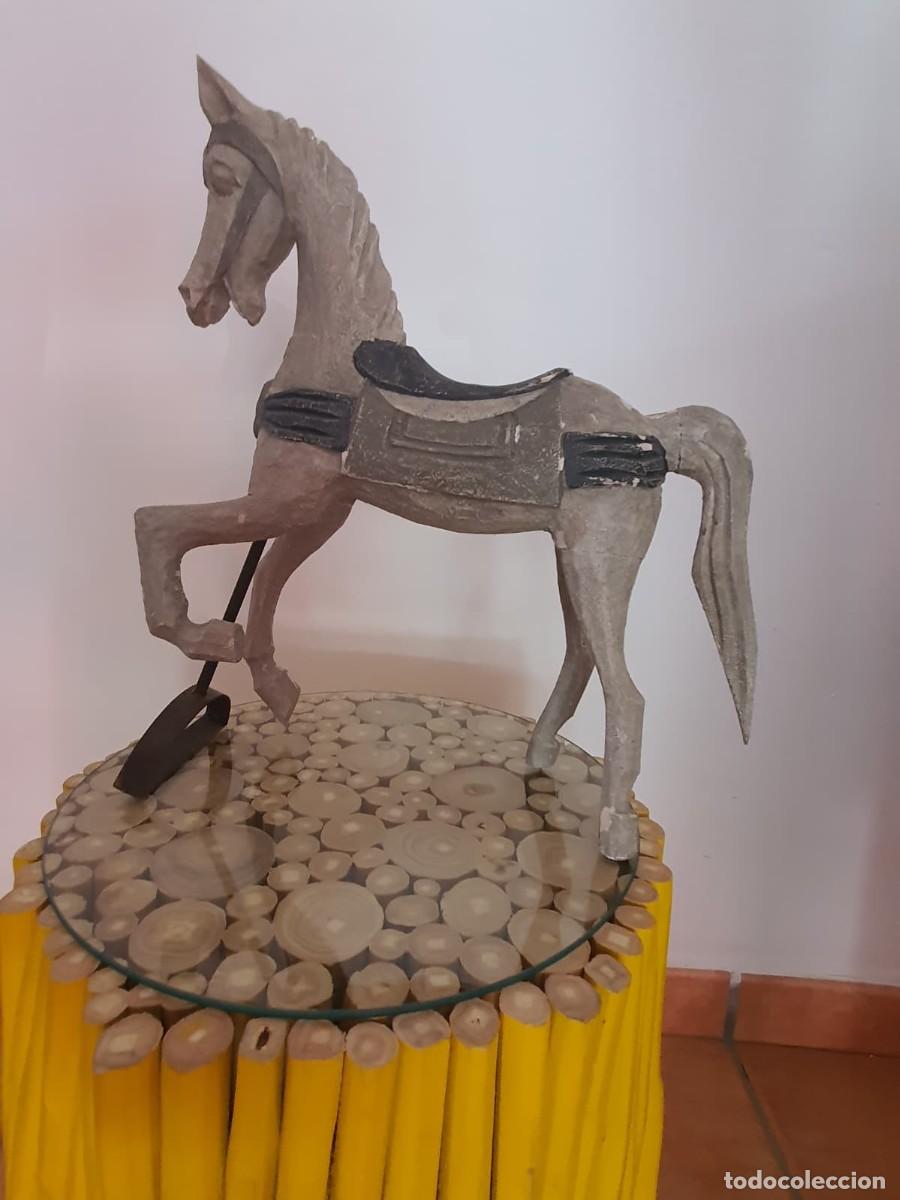 Kunst: Figura Caballo Madera Tallada Vintage