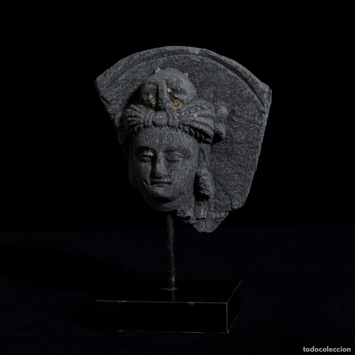 Art: Cabeza de Bodhisattva de Gandhara en Esquisto Gris Oscuro, Siglos III&ndash;V d.C.