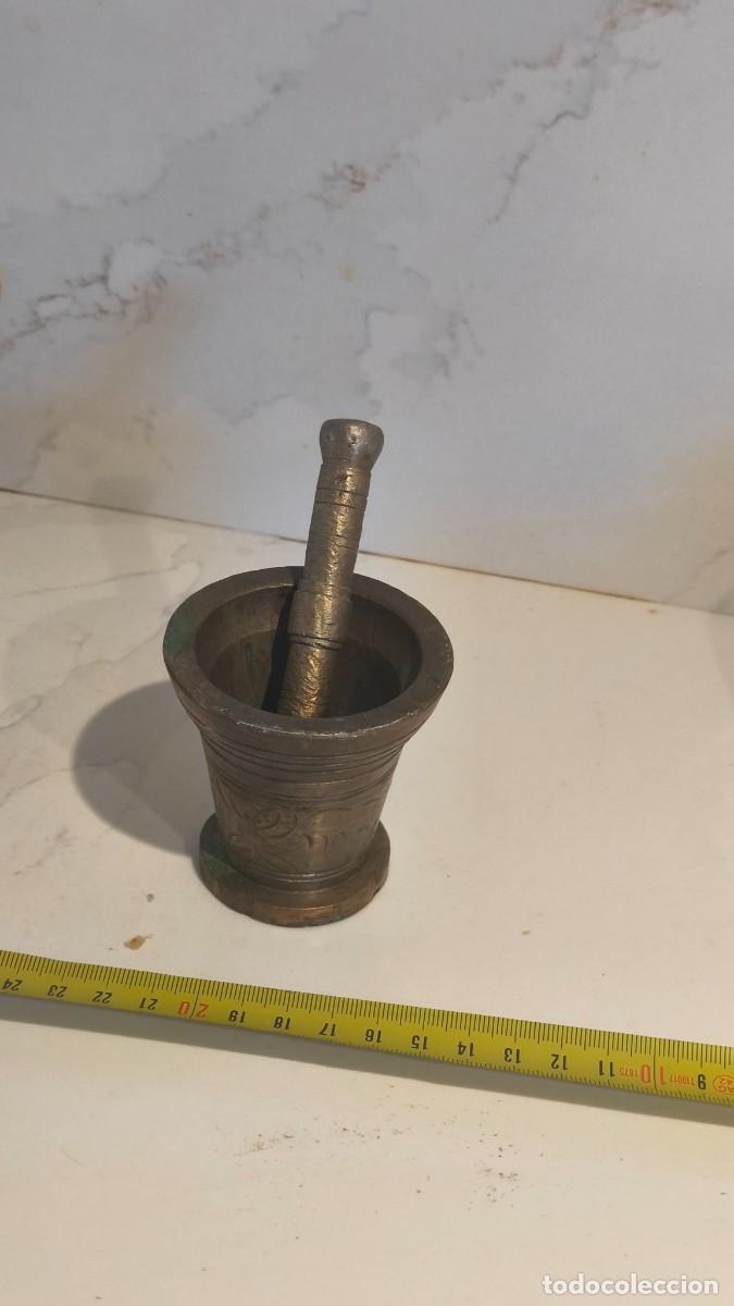 Art: Mortier pilon bronze massif 1930