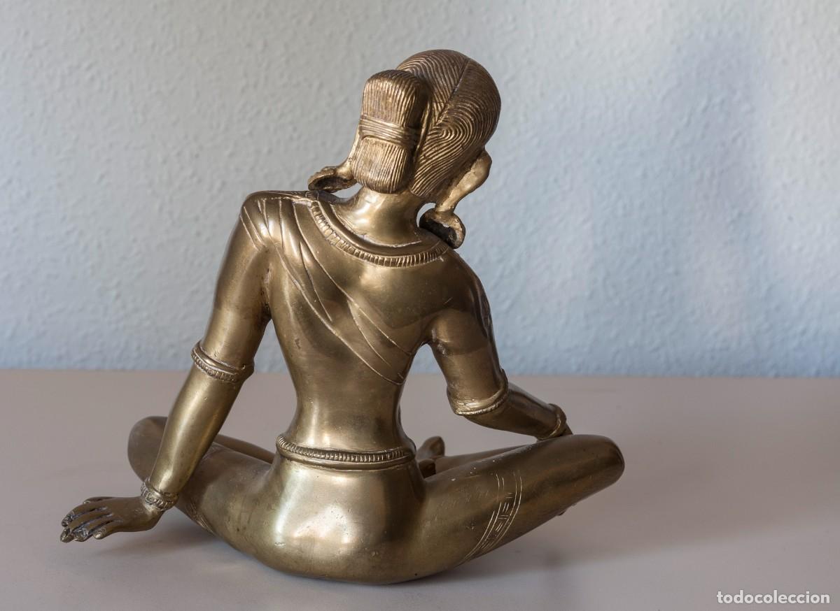 Art: Gran Figura de Diosa Oriental (Tara / Parvati) en Lat&oacute;n Pesado - 2,5 kg - S. XX