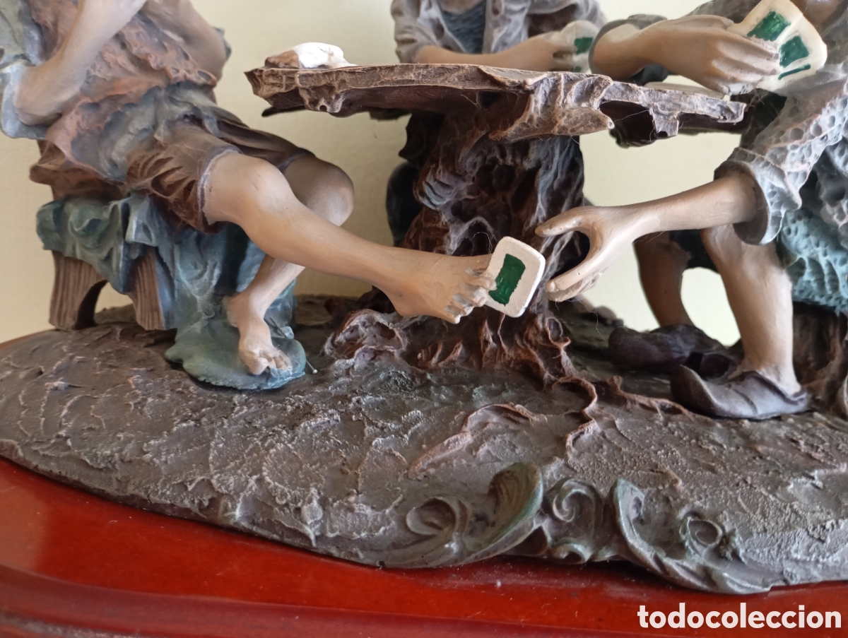 Arte: Figura Los tramposos - Foto 4