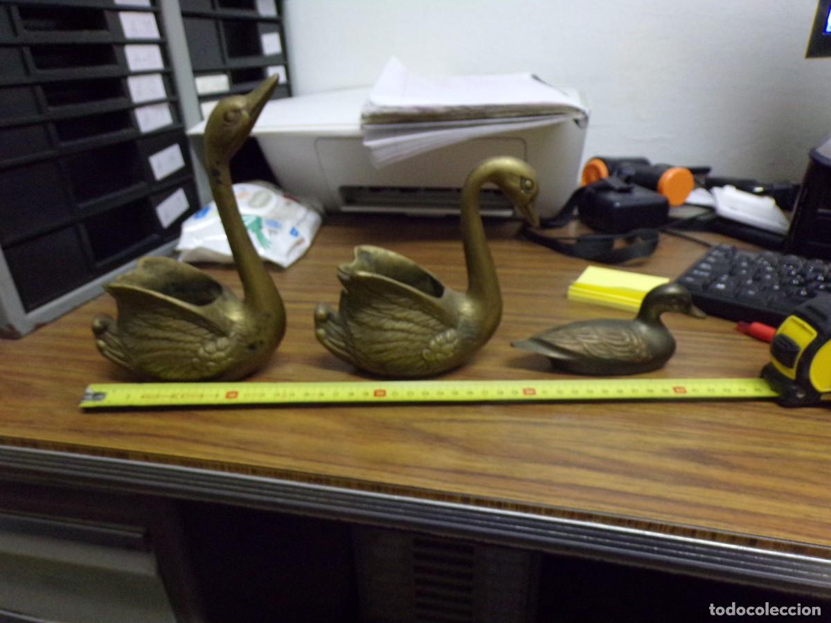 Art: decorativo conjunto figuras esculturas cisne pato de bronce