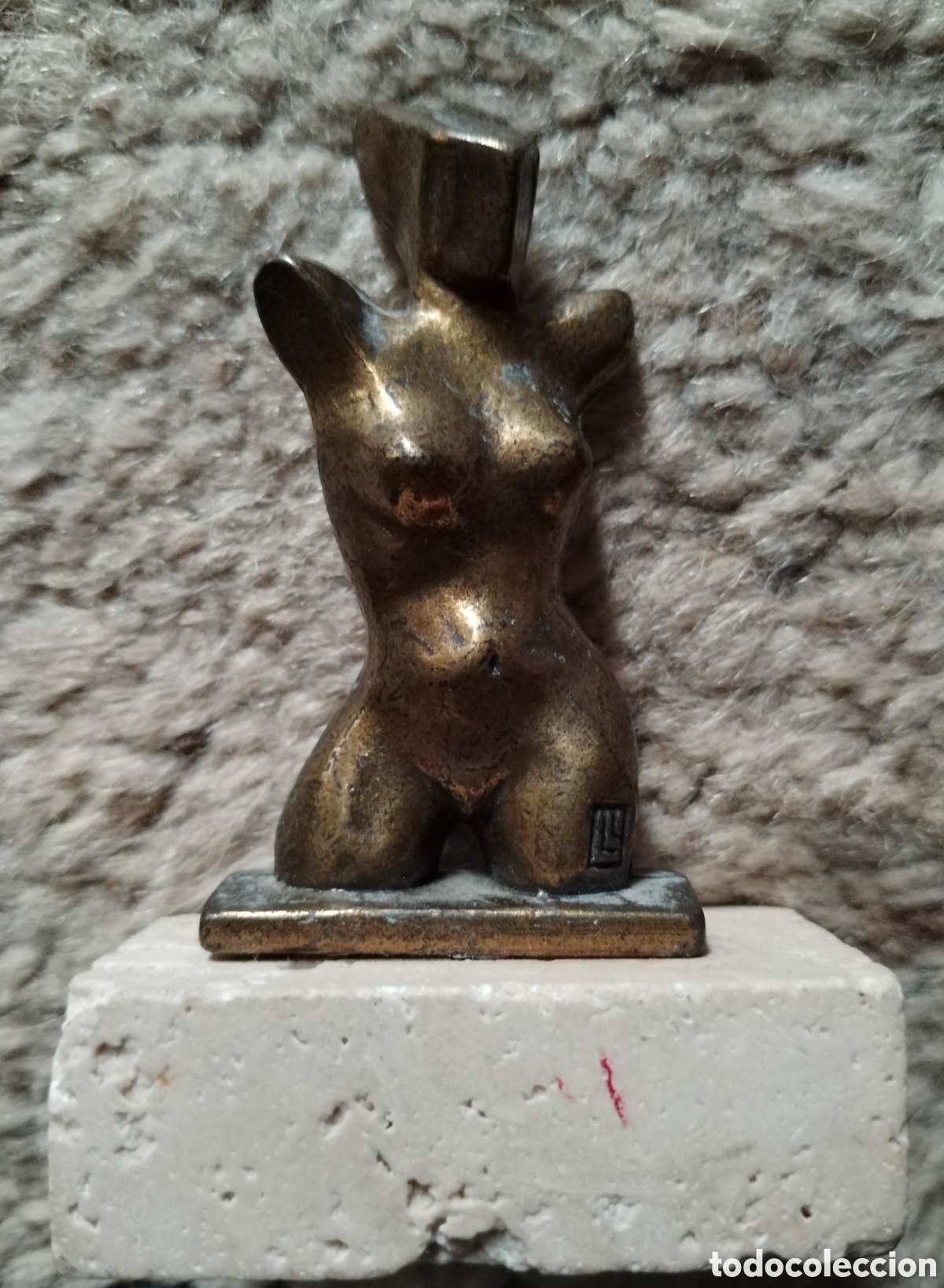 Arte: Llu&iacute;s Llongueras ( Esparraguera 1936- Barcelona 2023). Escultura en bronce.