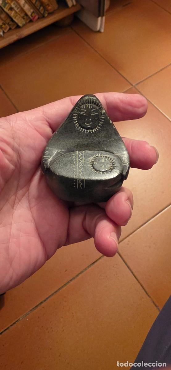 Arte: Preciosa talla inuik antigua y firmada piedra