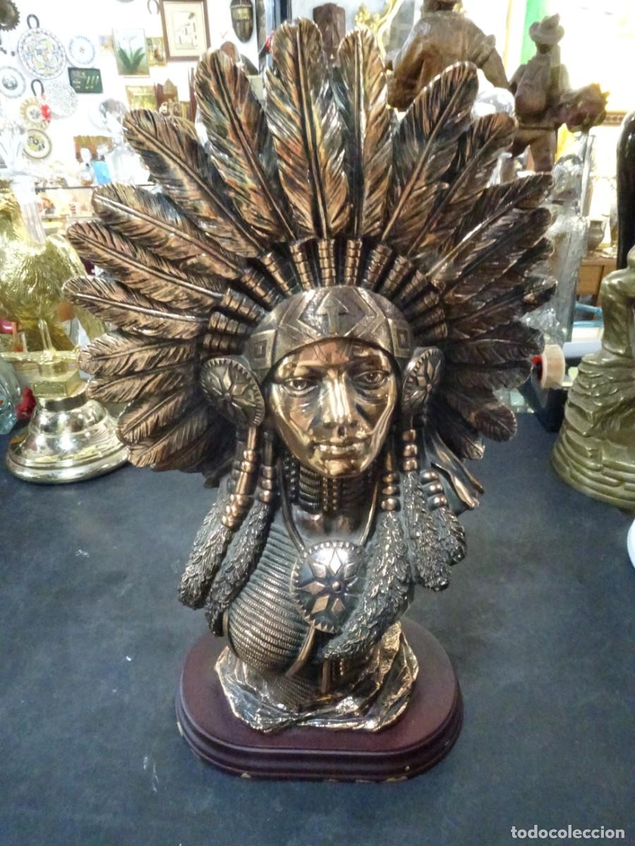 Arte: ESCULTURA DE INDIO NORTE AMERICANO EN RESINA PATINADA EN COBRE TECXX 522