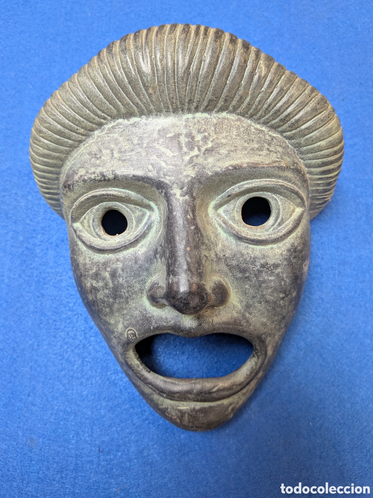 Arte: Mascara antigua de teatro griego en terracota. REF-678/1