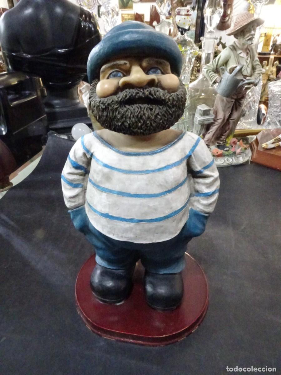 Arte: FIGURA DE MARINERO EN RESINA TECXX 550