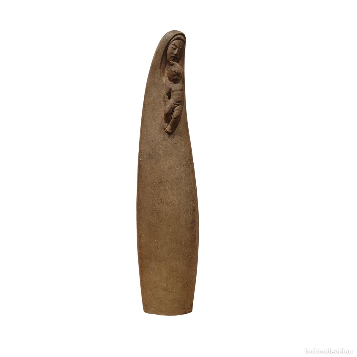 Arte: Escultura de terracota &ldquo;Virgen con el Ni&ntilde;o Jes&uacute;s&rdquo;, s. XX - Espa&ntilde;a