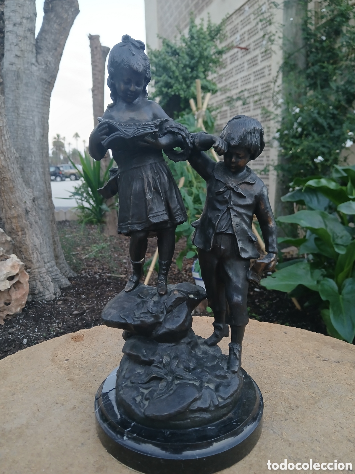 Arte: EMILE BRUCHON ESCULTURA NI&Ntilde;OS ART NOUVEAU FIRMADA BRONCE.