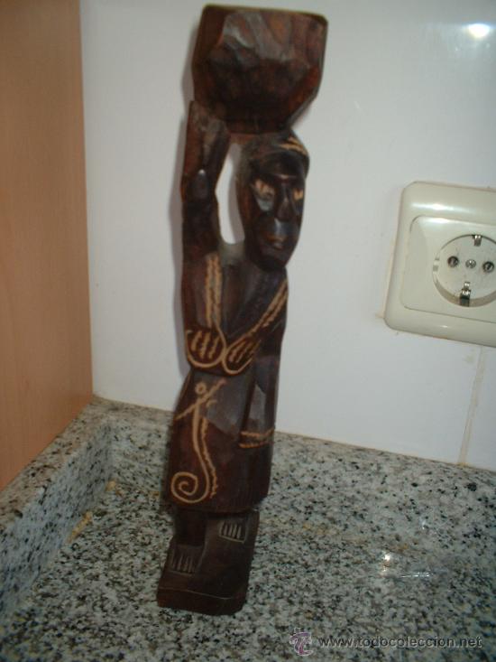 Arte: talla de mujer africana - Foto 1