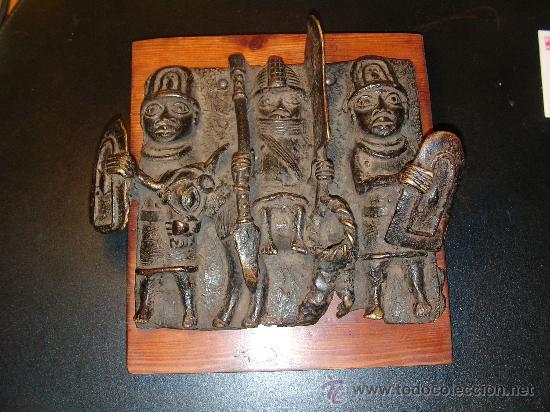 Arte: Excelente placa de bronce de Benin. Nigeria. - Foto 1