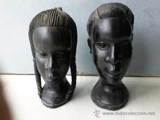 Arte: Pareja de cabezas talladas en madera de &eacute;bano. - Foto 1