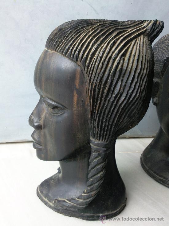Arte: Pareja de cabezas talladas en madera de &eacute;bano. - Foto 4