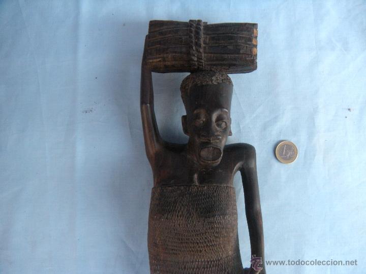 Arte: FIGURA &Eacute;TNICA TALLADA EN MADERA - Foto 1