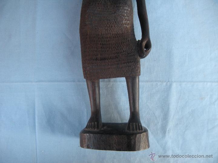 Arte: FIGURA &Eacute;TNICA TALLADA EN MADERA - Foto 2