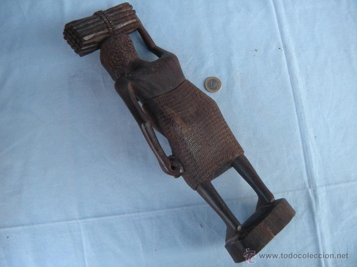 Arte: FIGURA &Eacute;TNICA TALLADA EN MADERA - Foto 4
