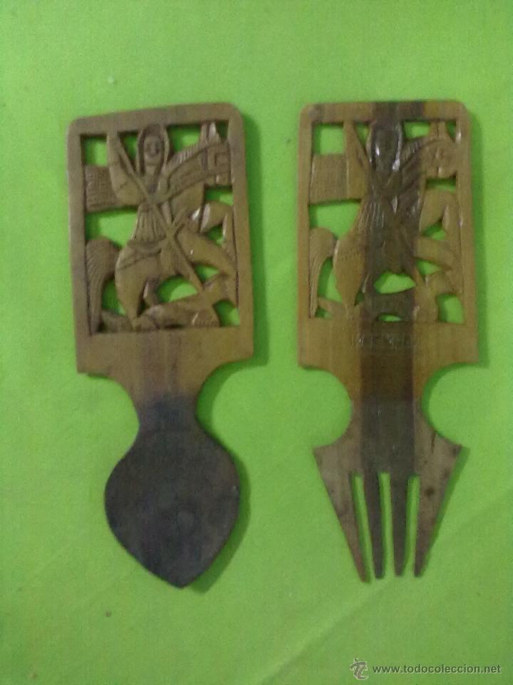Arte: CUCHARA Y TENEDOR DE MADERA CON LO QUE PARECE - Foto 1