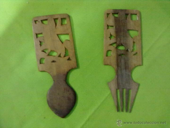 Arte: CUCHARA Y TENEDOR DE MADERA CON LO QUE PARECE - Foto 4