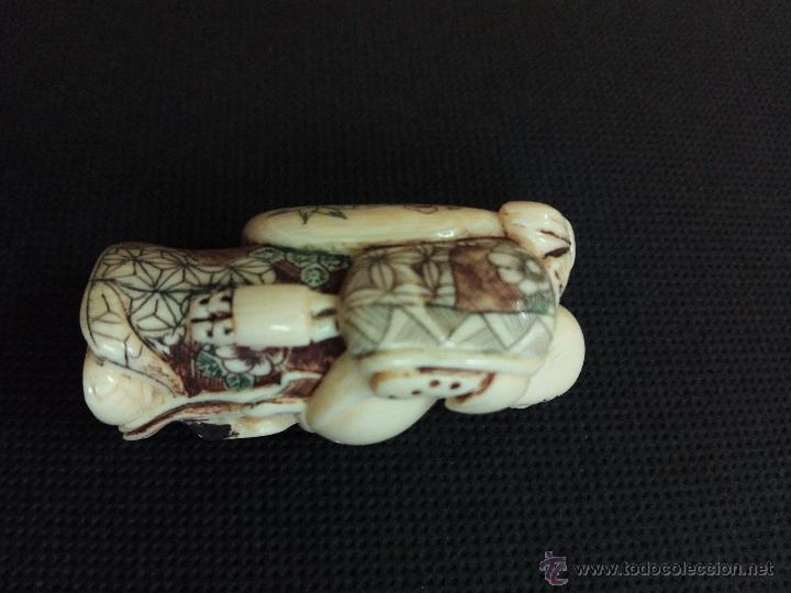 Arte: Netsuke antiguo policromado japon&eacute;s - Foto 4