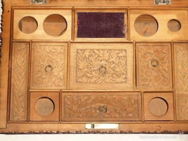Arte: Caja tallada representando la caza del oso - Foto 20