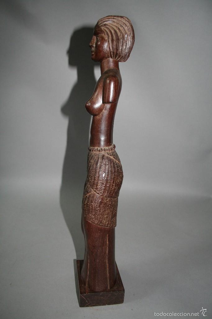 Arte: FIGURA EN MADERA DE WENGUE. ZAIRE - Foto 2