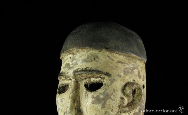 Arte: Antigua m&aacute;scara Bakongo, Congo. - Foto 3