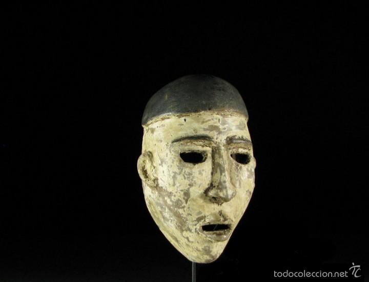 Arte: Antigua m&aacute;scara Bakongo, Congo. - Foto 4