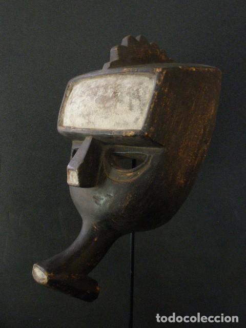 Arte: M&aacute;scara Gon, Kwele, Gab&oacute;n. - Foto 5
