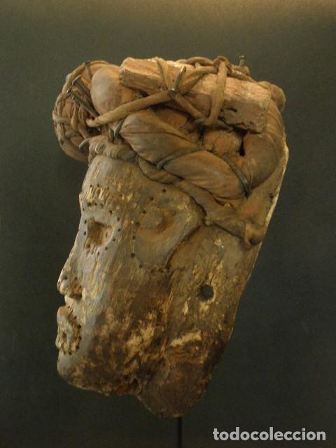 Arte: Antigua m&aacute;scara Bakongo, Congo. - Foto 4