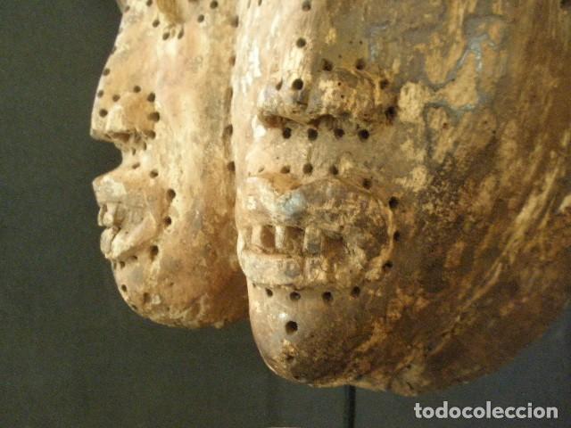 Arte: Antigua m&aacute;scara Bakongo, Congo. - Foto 7