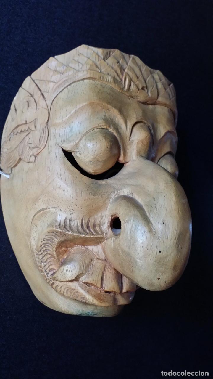 Arte: M&aacute;scara de madera, Yogyakarta, Java - Foto 2