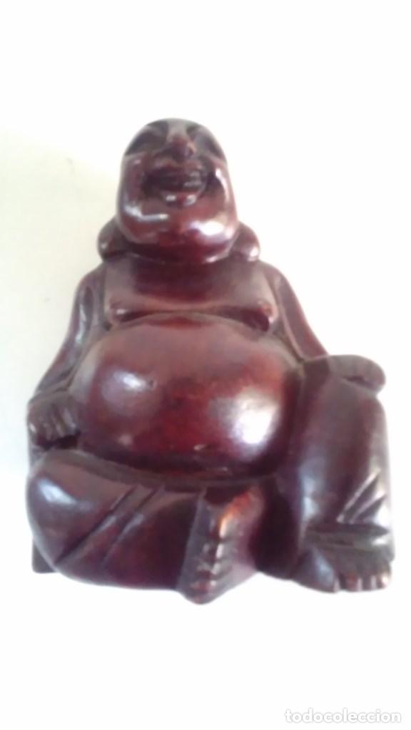 Arte: Figura de madera representando a Buda - Foto 4