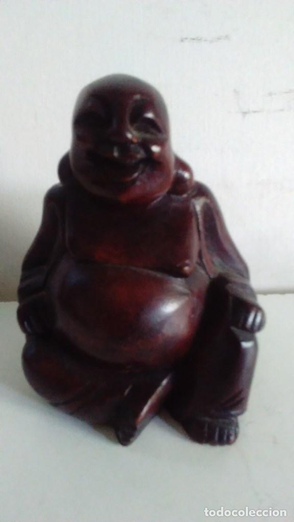 Arte: Figura de madera representando a Buda - Foto 7