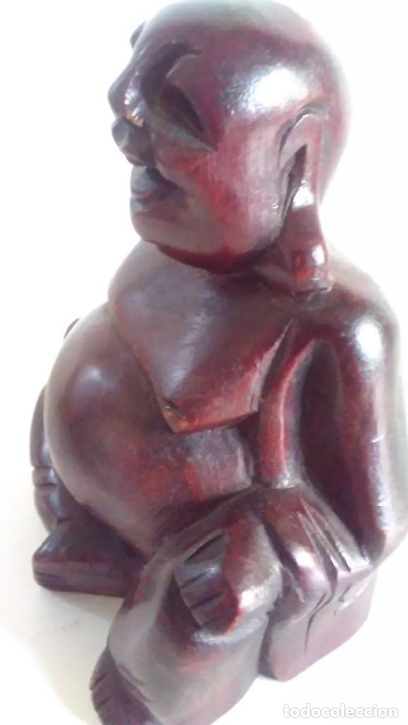 Arte: Figura de madera representando a Buda - Foto 9