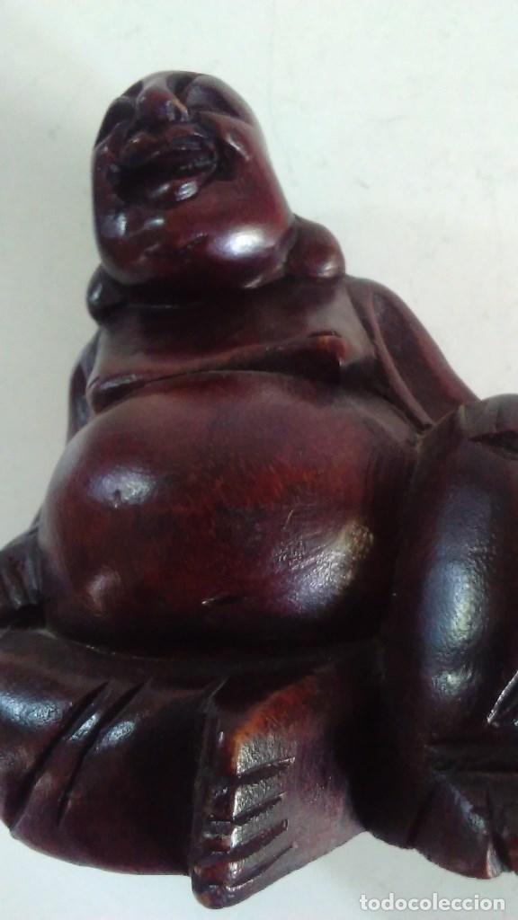 Arte: Figura de madera representando a Buda - Foto 15