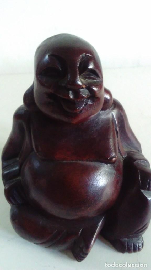 Arte: Figura de madera representando a Buda - Foto 17