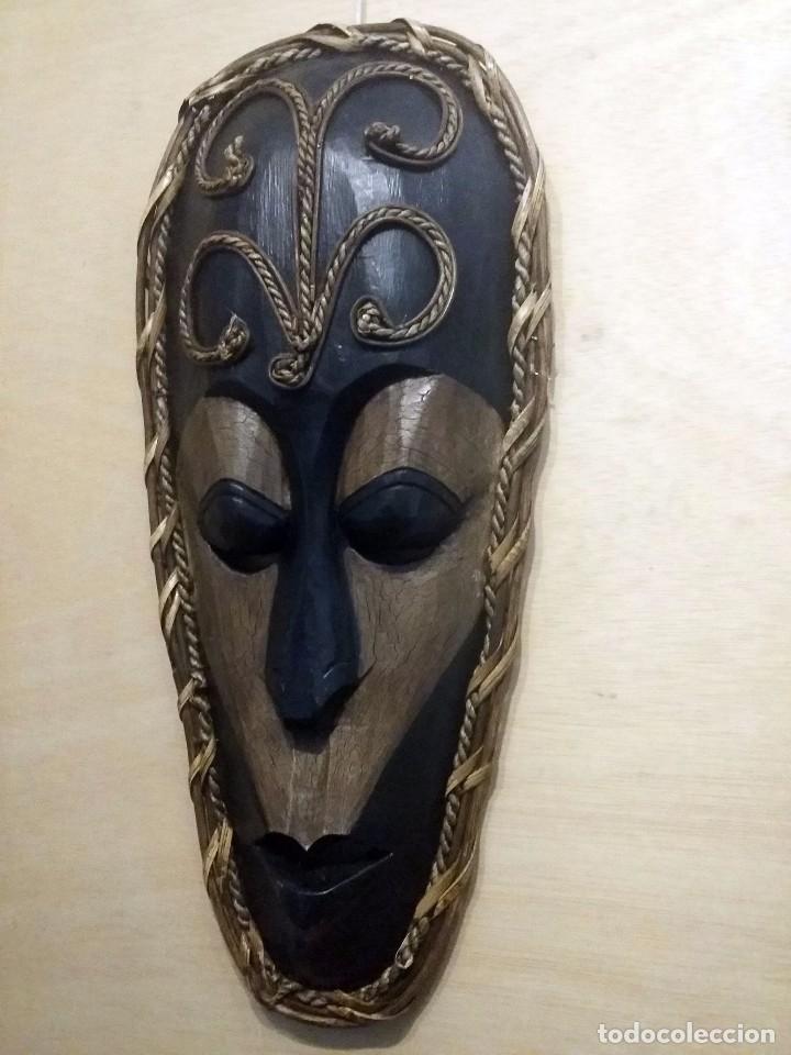 Arte: M&Aacute;SCARA AFRICANA - Foto 2