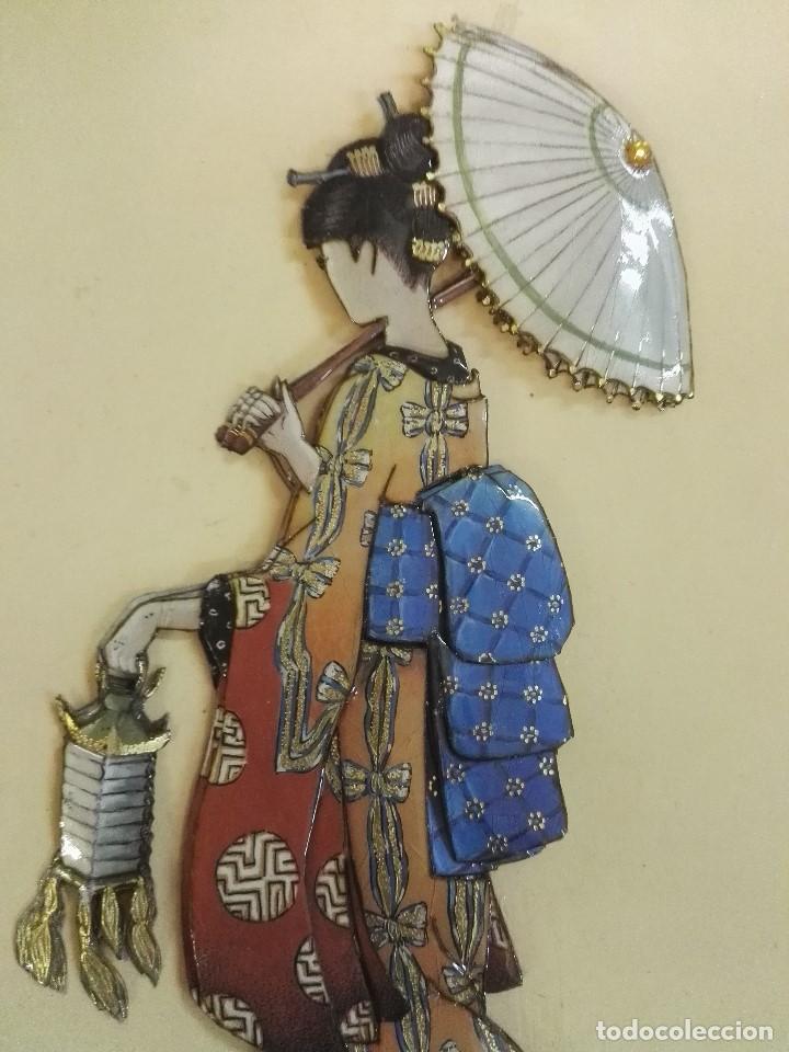 Arte: Cuadro de Gueisha en 3D. Con relieve diferentes capas. - Foto 2