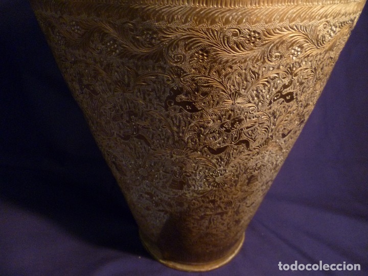 Arte: Jarr&oacute;n asi&aacute;tico de bronce tallado - Foto 21