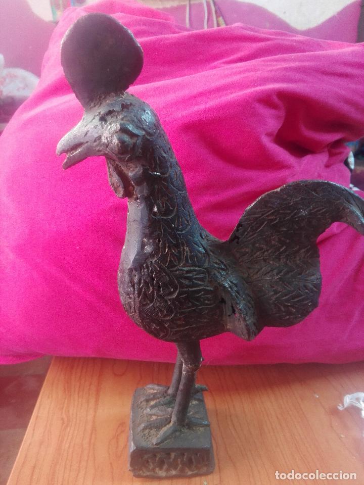 Arte: Gallo bronce Benin 30cm - Foto 1