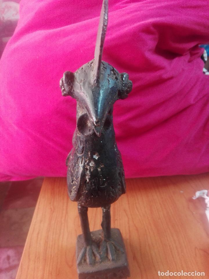 Arte: Gallo bronce Benin 30cm - Foto 3