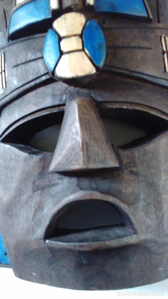 Arte: M&aacute;scara de madera policromada tipo azteca - Foto 10