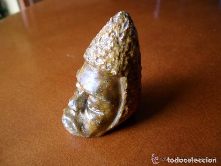 Arte: CABEZA TALLADA SOBRE PIEDRA Y PULIDA - Foto 1