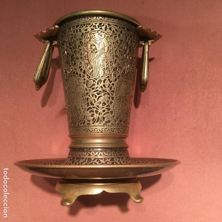 Arte: Vaso de bronce cincelado - Foto 2