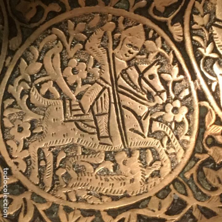 Arte: Vaso de bronce cincelado - Foto 28