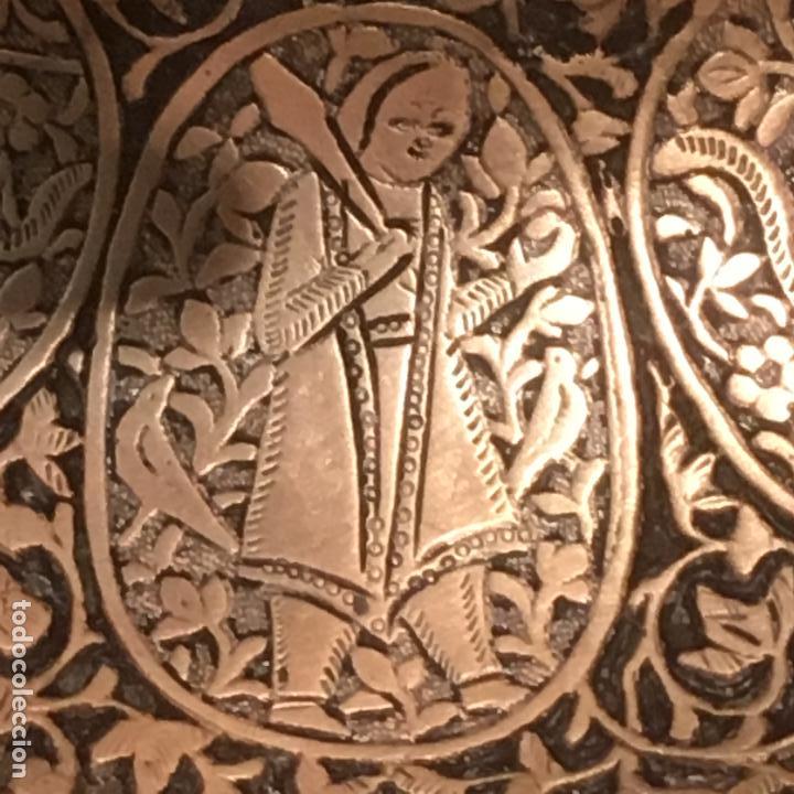 Arte: Vaso de bronce cincelado - Foto 35